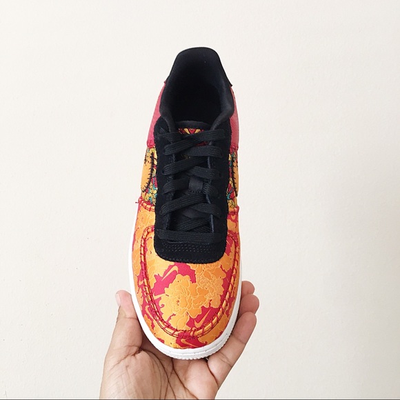Nike Air Force 1 Low Premium Chinese New Year - Picture 4 of 7